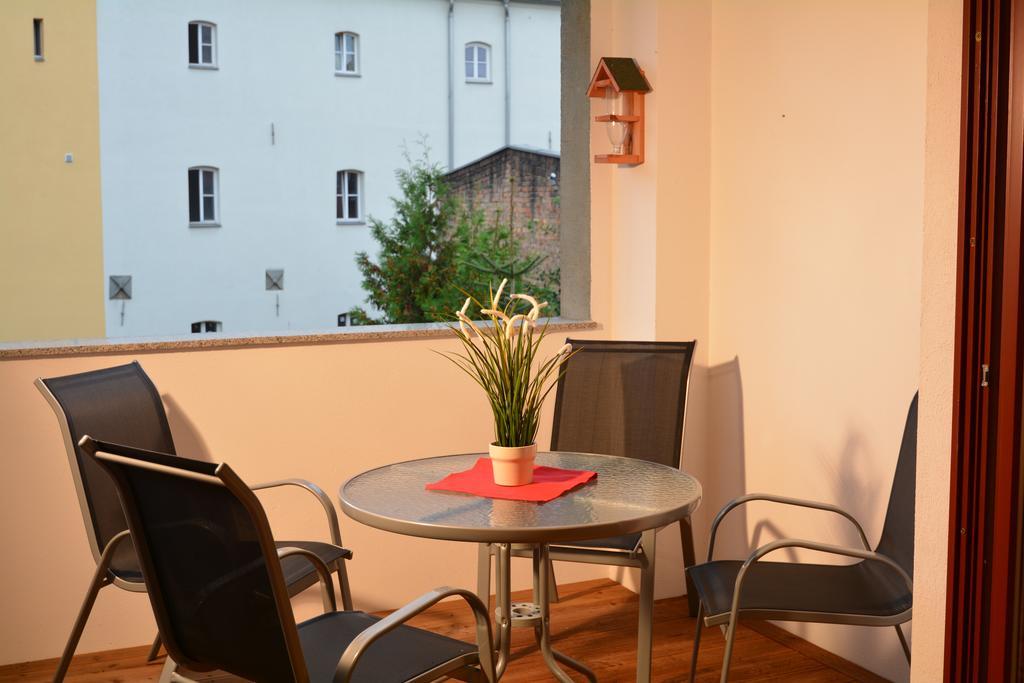 Ferienwohnung Domschatz Naumburg  Phòng bức ảnh